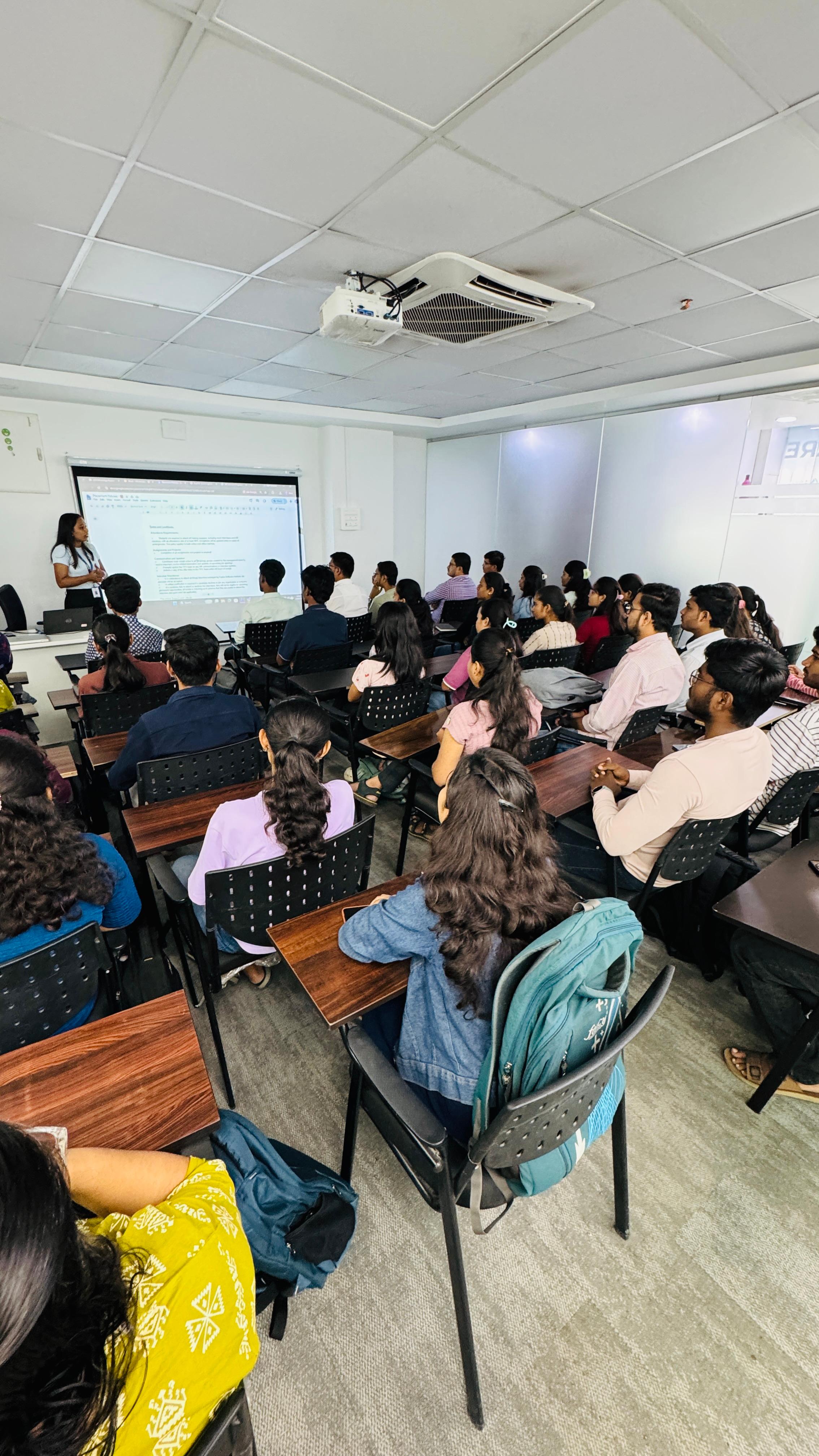 Fusion students in a live data science lab session at Pune